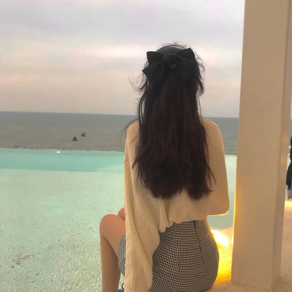 我们和我们的山 封面
